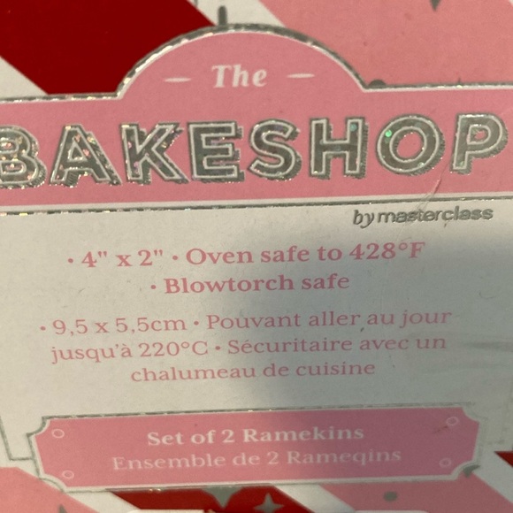 Bakeshop Gingerbread Ramekins - Picture 4 of 6